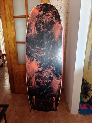 Tabla de surf Olaian roja