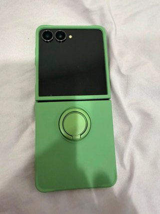 Samsung Galaxy Z Flip7
