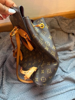 Mochila Louis Vuitton Marrón y Dorada