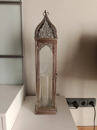 Farol marroquí plateado con vela