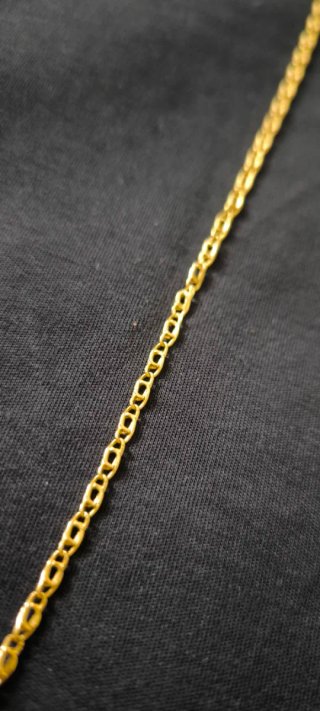 Cadena y dije de oro 18k Virgen 7.26g