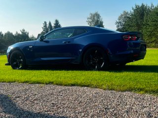 Chevrolet Camaro 2021