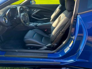 Chevrolet Camaro 2021