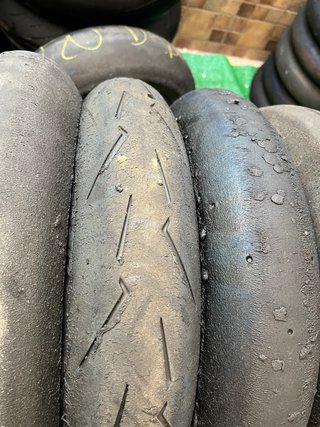 Neumáticos Pirelli Diablo SBK y Supercorsa