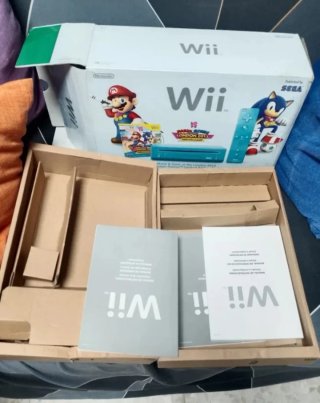 Caja Nintendo Wii Edición Limitada Mario & Sonic