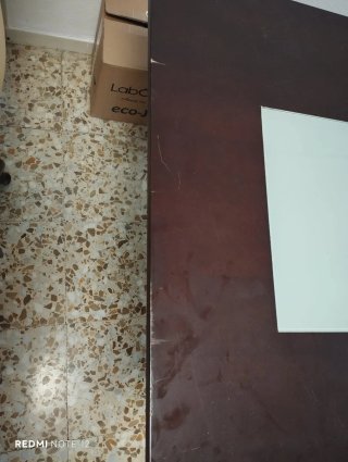 Mesa de salón madera y cristal