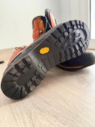 Botas Montaña Kayland Naranja/Negro Talla 42