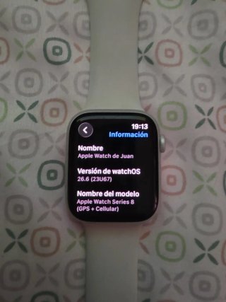 Apple Watch Series 8 GPS + Cellular Plata