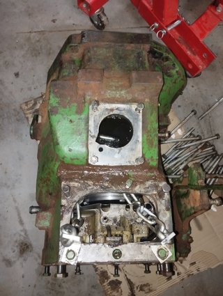 Campana embrague John Deere 3135