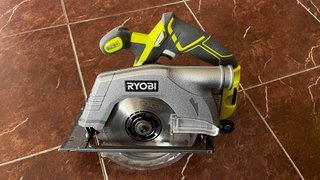 Sierra Circular Ryobi 18V ONE+ (sin batería)