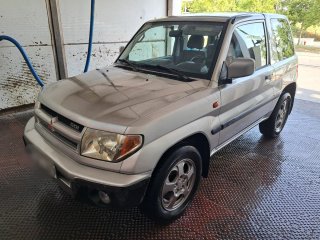 Mitsubishi Montero 2003