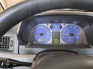 Mitsubishi Montero 2003
