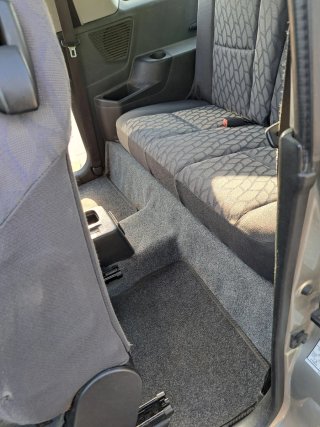 Mitsubishi Montero 2003