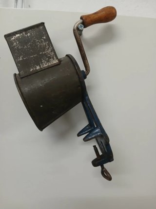 Ralador Manual Vintage Metal/Madeira
