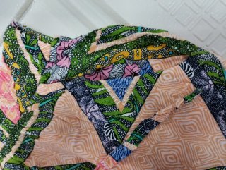 Shorts fluidos con estampado floral