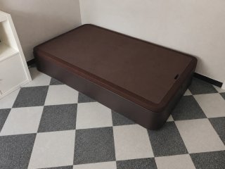 Canape de 1,05m Marrón