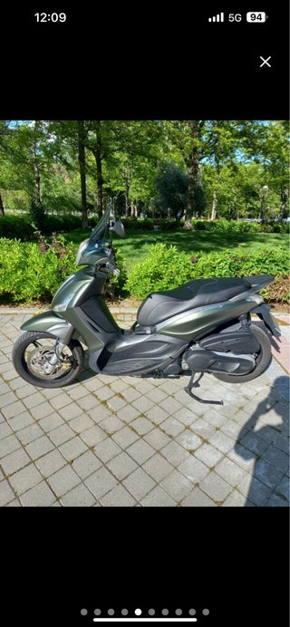 Piaggio Beverly 350ST Verde AVERIADA