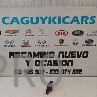 ANCLAJE CINTURON CENTRAL TRASERO TOYOTA AVENSIS