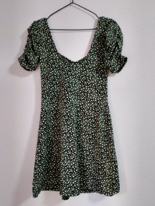 Vestido floral H&M Divided Talla S