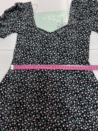 Vestido floral H&M Divided Talla S
