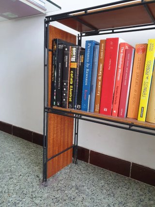 Estantería Multistrux como nueva