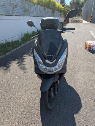 Honda PCX 125cc Negra