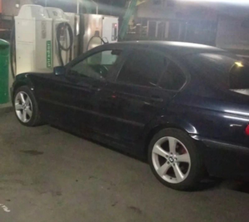 BMW Serie 3 2002 - foto 1