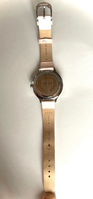 Reloj Tommy Hilfiger,para estrenar.