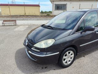 Peugeot 807 2008