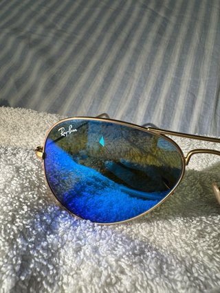 Gafas de sol Ray-Ban Aviator azules y doradas