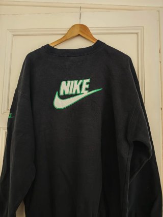 Sudadera Nike Vintage 90s Negra