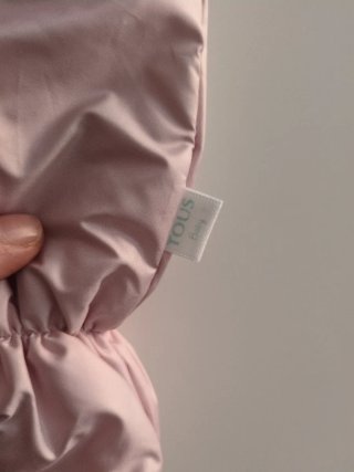 Abrigo Buzo Bebé Tous Rosa y Gris