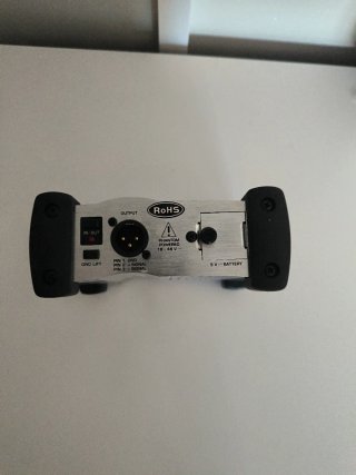 Caja Directa Behringer Ultra-DI DI100