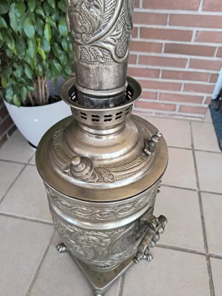 Tetera árabe antigua decorada