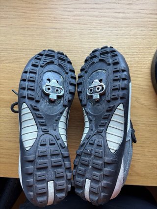 Pedales Shimano PD-M324 + Zapatillas T.37 + Calas
