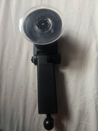 Monitor multimedia portátil para coche
