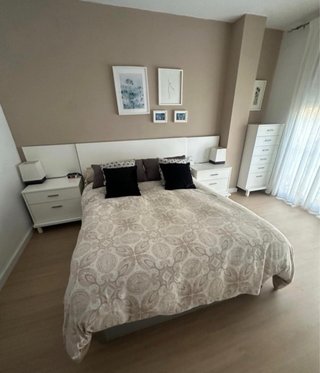 Dormitorio completo lacado blanco con canapé