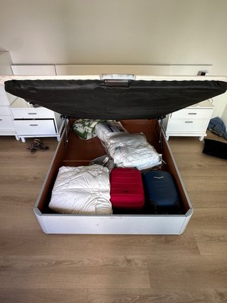 Dormitorio completo lacado blanco con canapé