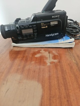 Sony Handycam Video 8 CCD-F500E