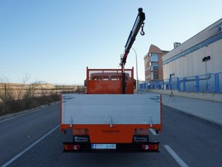 NISSAN ATLEON GRUA PALFINGER 3300