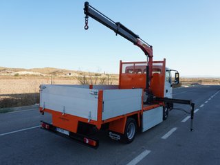 NISSAN ATLEON GRUA PALFINGER 3300