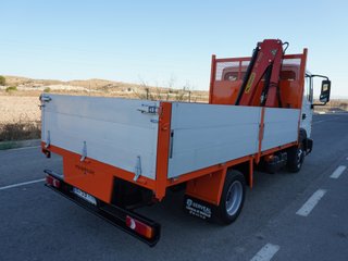 NISSAN ATLEON GRUA PALFINGER 3300