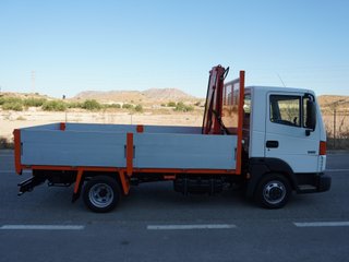 NISSAN ATLEON GRUA PALFINGER 3300