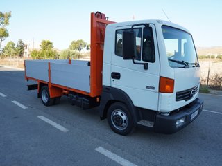 NISSAN ATLEON GRUA PALFINGER 3300