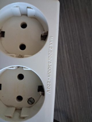Regleta 4 enchufes con cable