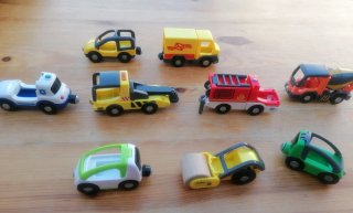 Lote vehículos imantados madera Lidl