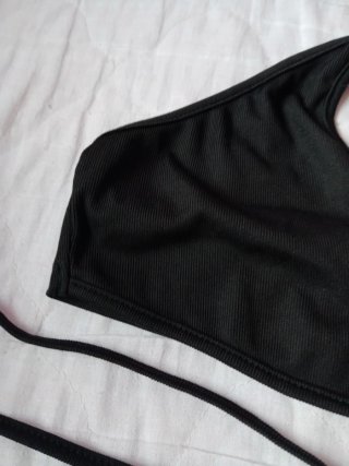 Top negro canalé Shein T.36