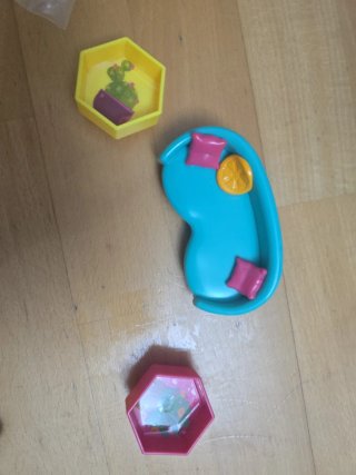 Casita de muñecas multicolor