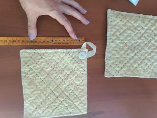 Presine in lino (2 pezzi) ( 18 X18cm- 18x16cm)