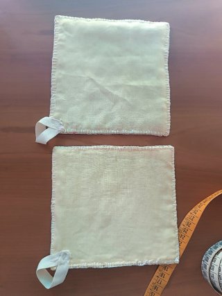 Presine in lino (2 pezzi) ( 18 X18cm- 18x16cm)
